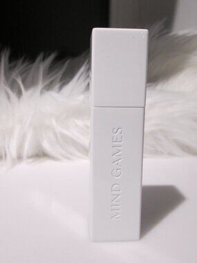 MIND GAMES travel hard case white houses travel size sprays by brand